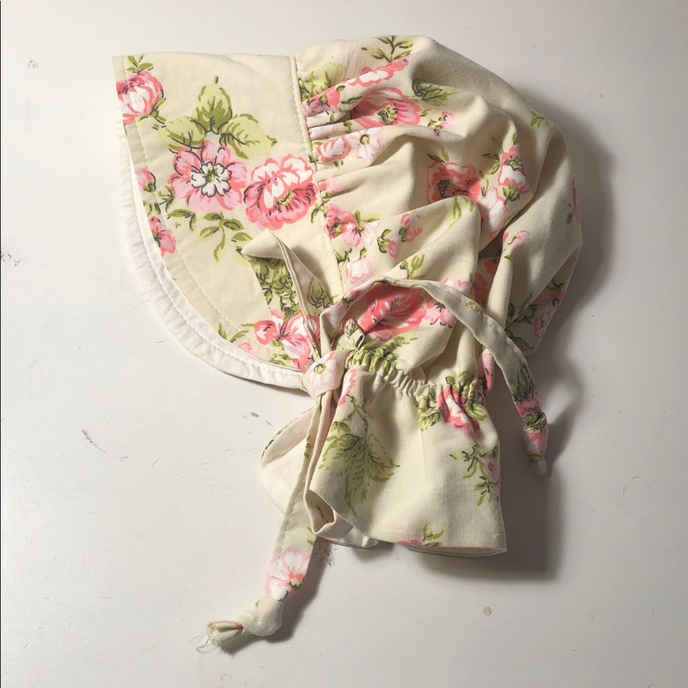 Vintage Rose Bonnet